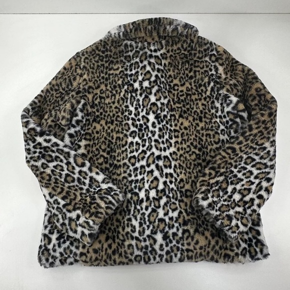 Guess Delvey Faux Fur 3 Button up Jacket NWT Ladies SZ L Animal Cheetah Print - Picture 4 of 8